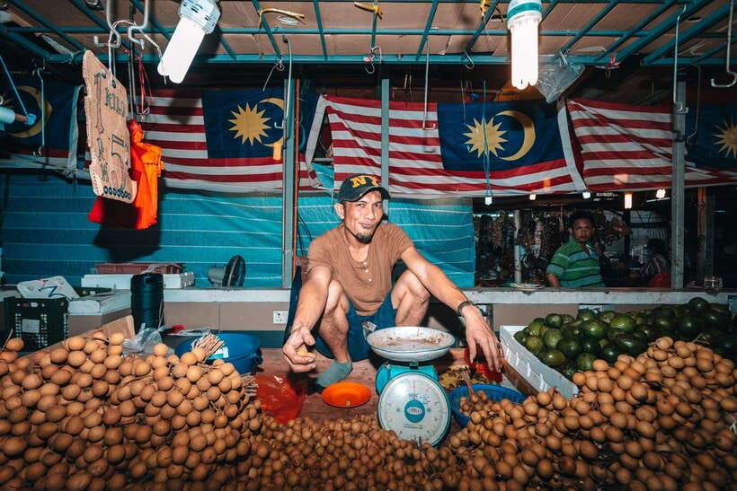 Kuala Lumpur: Sambal Street Food Tour with 15+ Tastings - A four-hour introduction to Kuala Lumpur through food