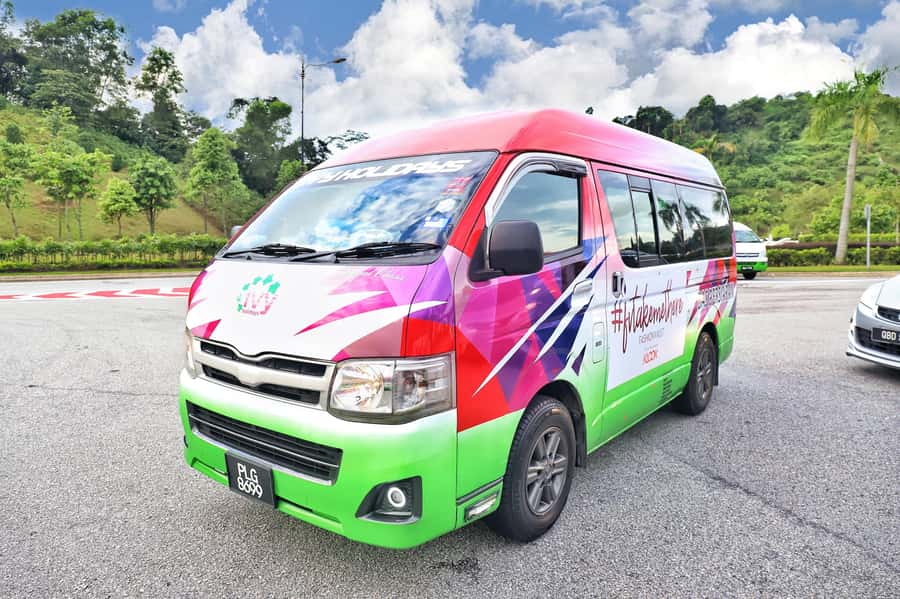 Kuala Lumpur: Sightseeing by Private Vehicle with Driver - A private route instead of a fixed tour