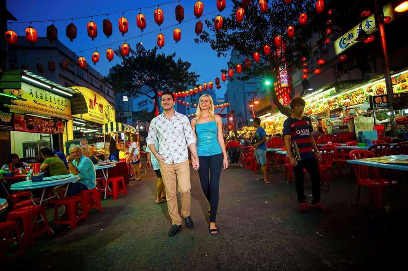 Kuala Lumpur: Sightseeing, Markets, and Food Night Tour - Why this night tour works for a first evening in Kuala Lumpur