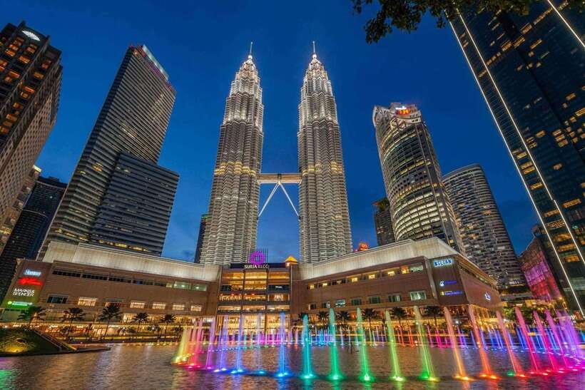 Kuala Lumpur: Sightseeing, Markets, and Food Night Tour - The Golden Triangle and Petronas Towers