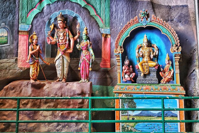 Kuala Lumpur Suburbs Batu Caves Half-Day Tour (SIC/Shared Tour) - The climb: 272 steps, monkeys, and practical limits