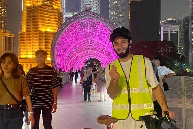 Kuala Lumpur Sunset Evening Cycling Tour - Jalan Raja Abdullah and the last Malay village