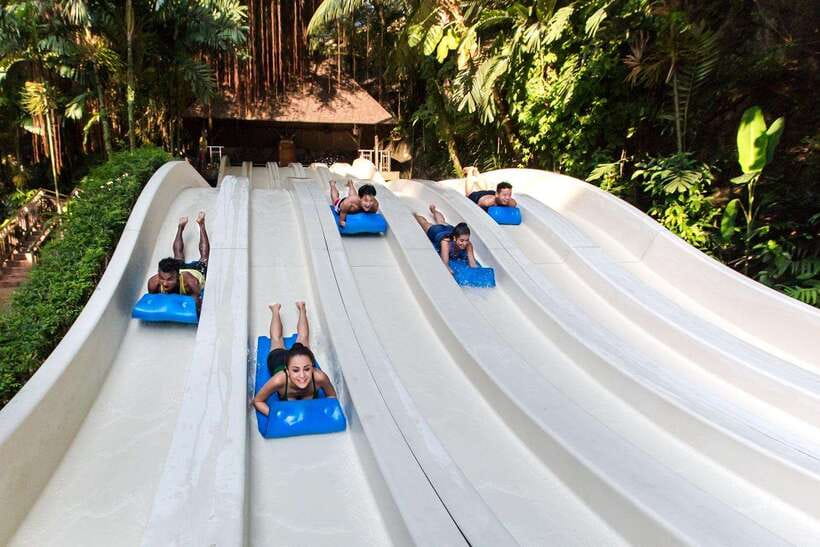 Kuala Lumpur: Sunway Lagoon Ticket & 1-Way Transfer - What can close or change