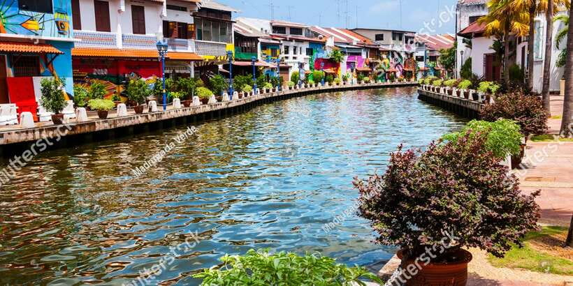 Malacca: Historical Private Malacca Tour from Kuala Lumpur - Jonker Street and time for your own lunch