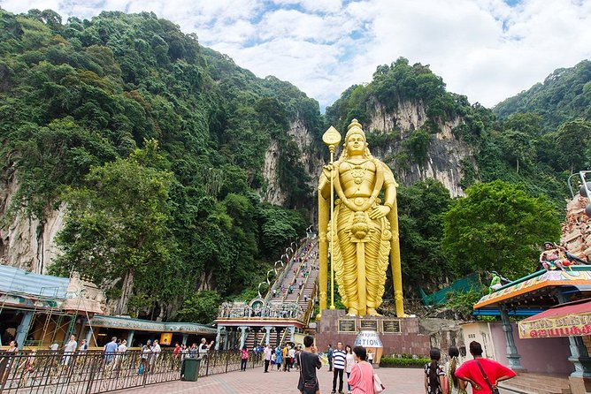 Malaysia Countryside and Batucaves from Kuala Lumpur - Climbing the 272 steps