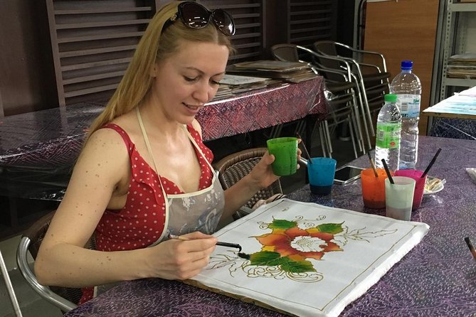 Malaysian Batik Experience-Handkerchief - What you actually make at Jadi Batek Gallery