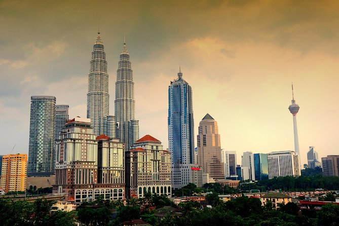 Petronas Twin Towers & Kuala Lumpur Tower Observation Deck Ticket - Two Kuala Lumpur towers, two very different views