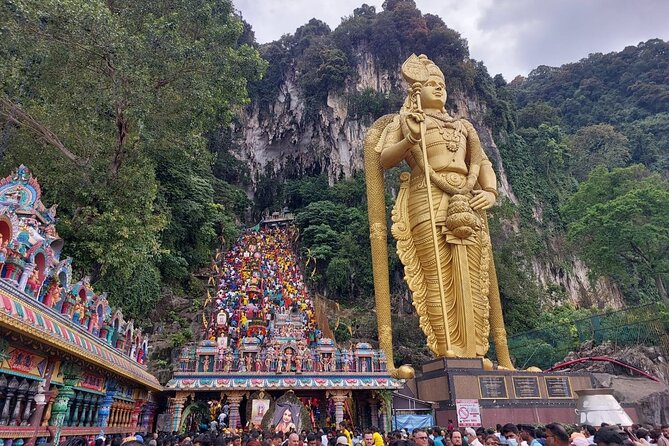 Private Genting Highlands & Batu Caves Trip with Cable Car Ticket - First World Plaza at the summit