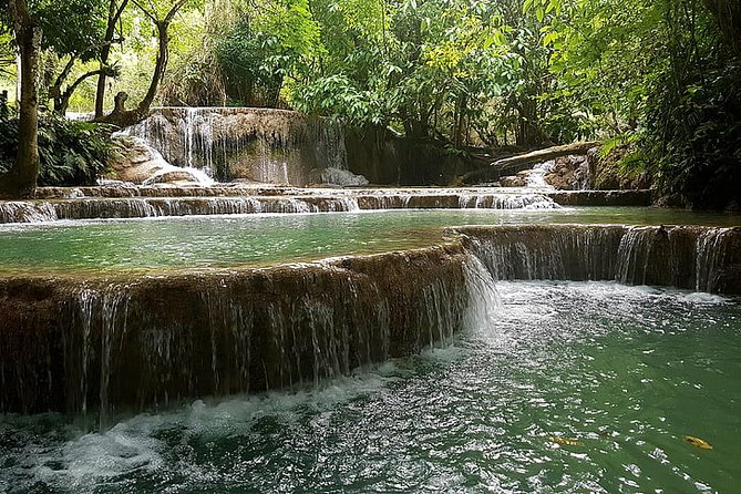 Private Kanching Waterfalls with Batu Caves & Ramayana Caves Tour - Why this four-hour route works