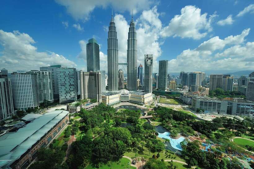 Private Kuala Lumpur and Putrajaya Highlights in One Day - Why this private day works for two cities