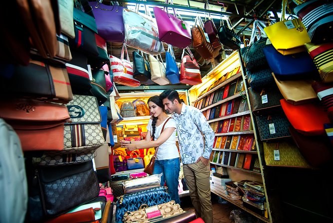 Private Kuala Lumpur Customizable Orientation Full Day Tour - Chinatown and Central Market, two different shopping stops