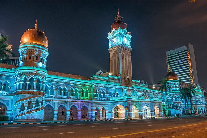 Private Night Tour: Petronas Twin Tower And Shopping - How private transport changes the night