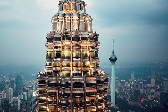 Private Night Tour: Petronas Twin Tower And Shopping - Starting at the Petronas Twin Towers