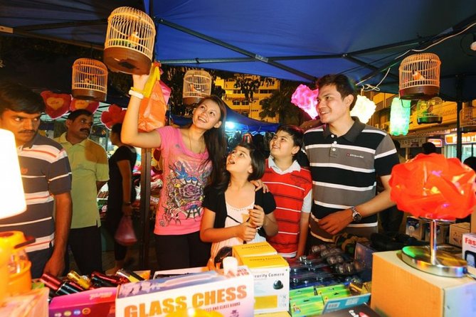 Private Tour : "Lepak-Lepak" at Local Night Market & Mamak Stall - Practical advice for making the most of it