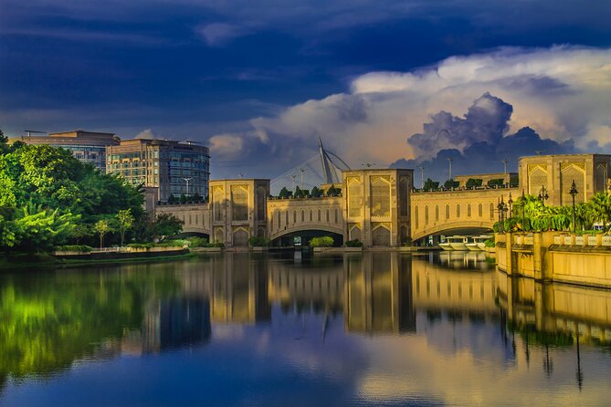 Putrajaya City Tour From Kuala Lumpur - Millennium Monument and the story told in stone
