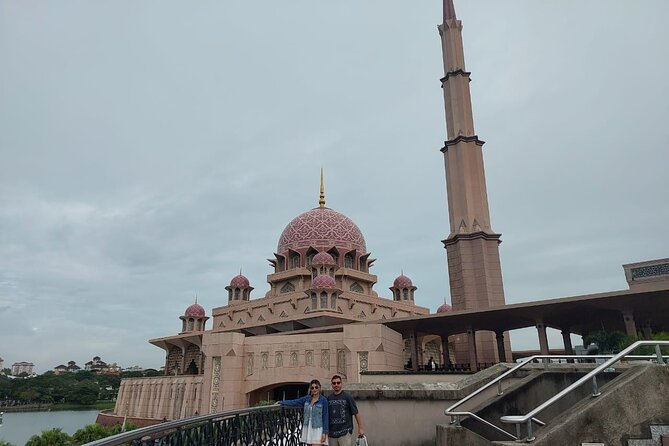 Putrajaya Tour From Kuala Lumpur - What the private format really means