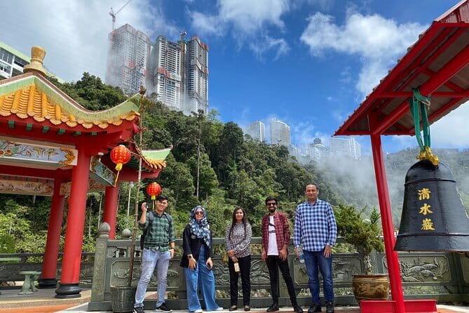 Rainforest-Cascading Waterfall & Batu Cave (Private Tour) - Transport, timing, and the real value of the price