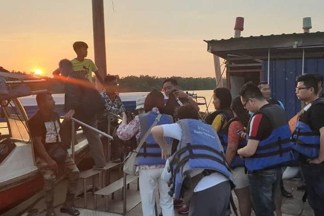 Sky Mirror Experience at Kuala Selangor from Kuala Lumpur - Why Sasaran Sky Mirror feels different from a normal beach trip