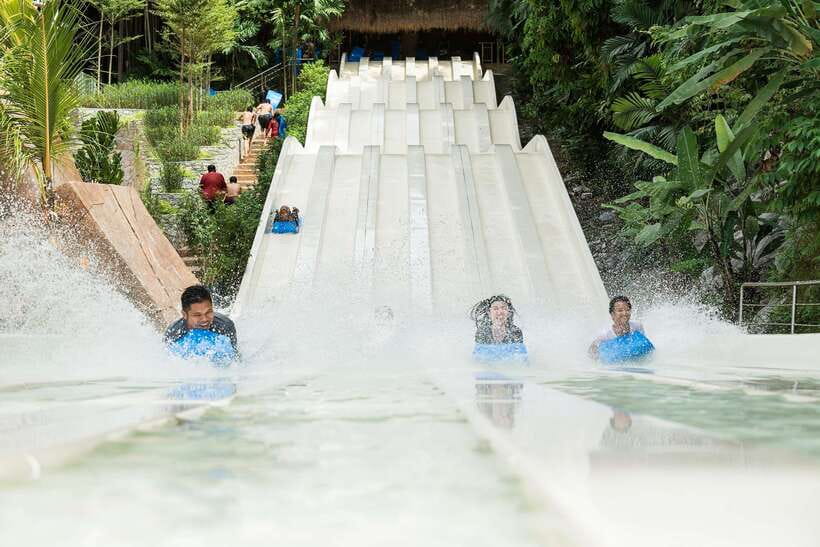 Sunway Lagoon Theme Park with Round-Trip Transfer - What the $101 price really covers