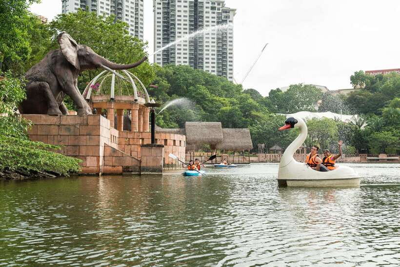 Sunway Lagoon Theme Park with Round-Trip Transfer - The 45-minute ride from Kuala Lumpur