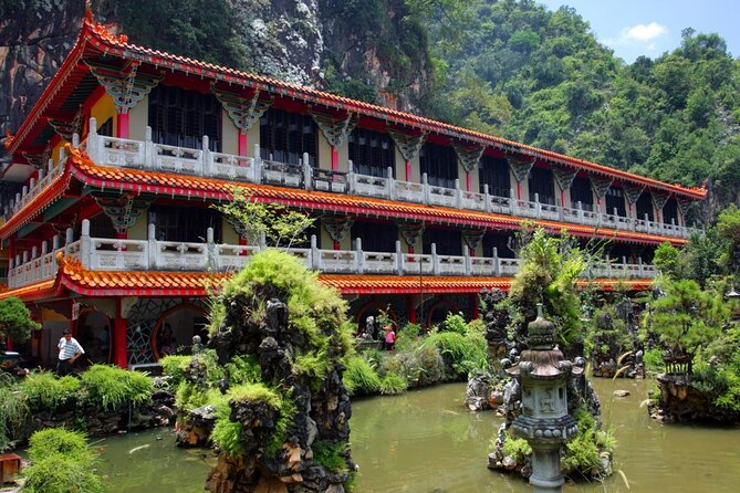 Wildlife & Wonders: Orang Utan Island + Perak Cave Temple Tour - Key points to know before you book